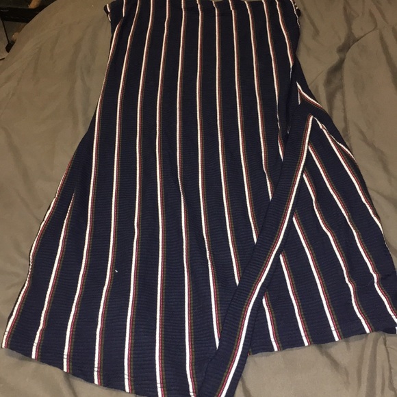 striped body dress - Picture 2 of 4